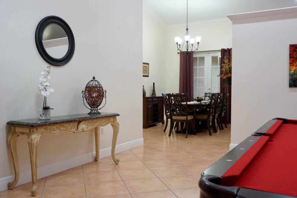 New Luxury Vacation Dream Rental- Sleeps 15! マイアミ エクステリア 写真