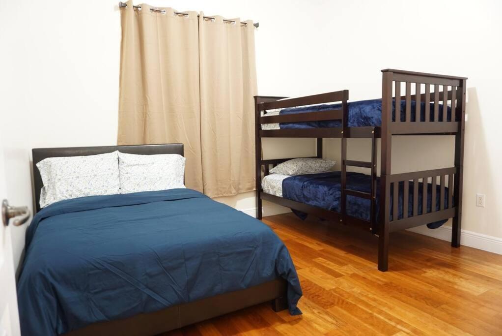 New Luxury Vacation Dream Rental- Sleeps 15! マイアミ エクステリア 写真