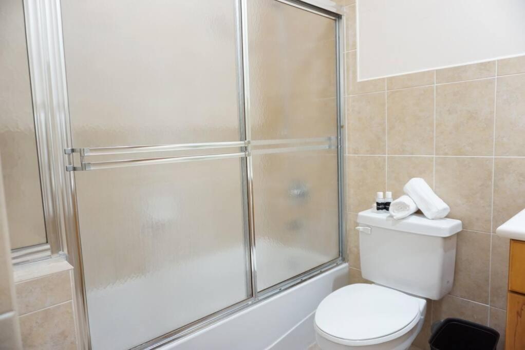 New Luxury Vacation Dream Rental- Sleeps 15! マイアミ エクステリア 写真